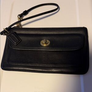 Vintage Coach wristlet. Leather Wristlet with Gold Accents